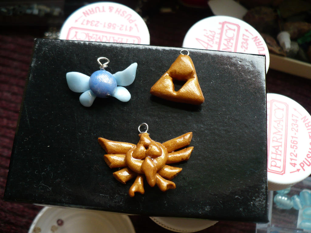 LOZ Jewelry Set by EvanescentIdeas on DeviantArt