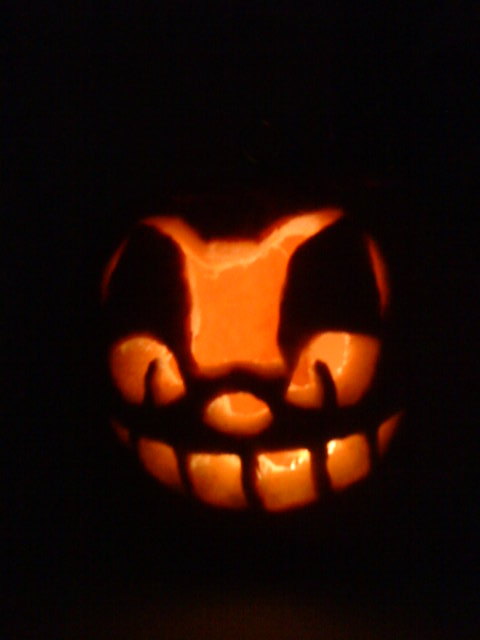 Catbus jack-o'-lantern