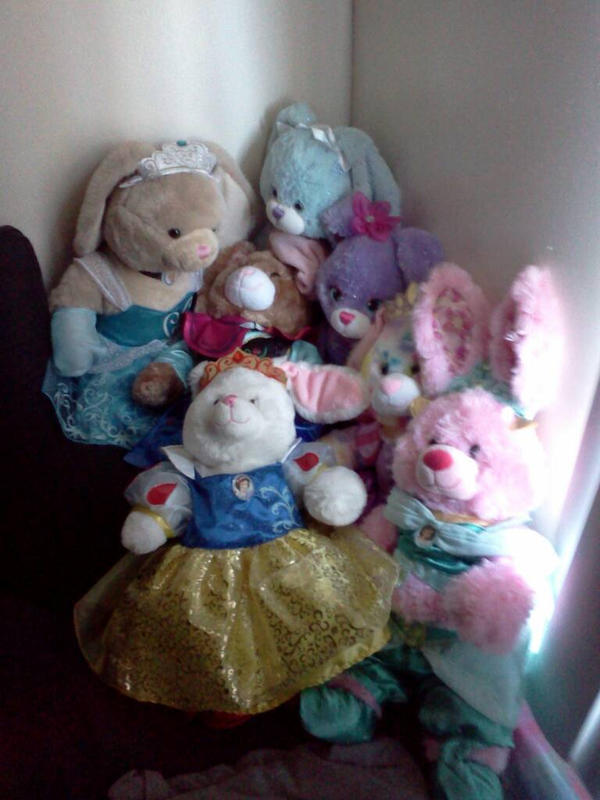 BABW Bunny Girls as Disney Princesses 7 by LovelessReaper on DeviantArt