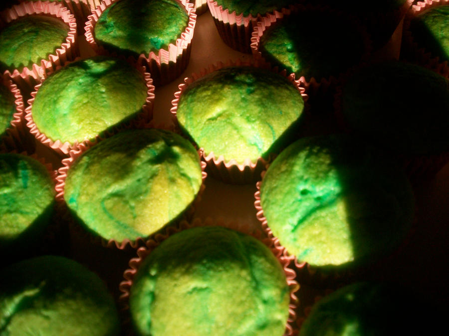 green cupcakes