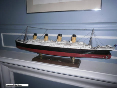 Titanic Model