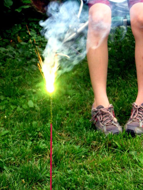 Crappy Fireworks by greenumbrellas on DeviantArt