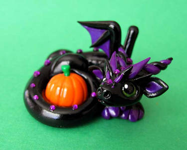 Black dragon with Pumpkin