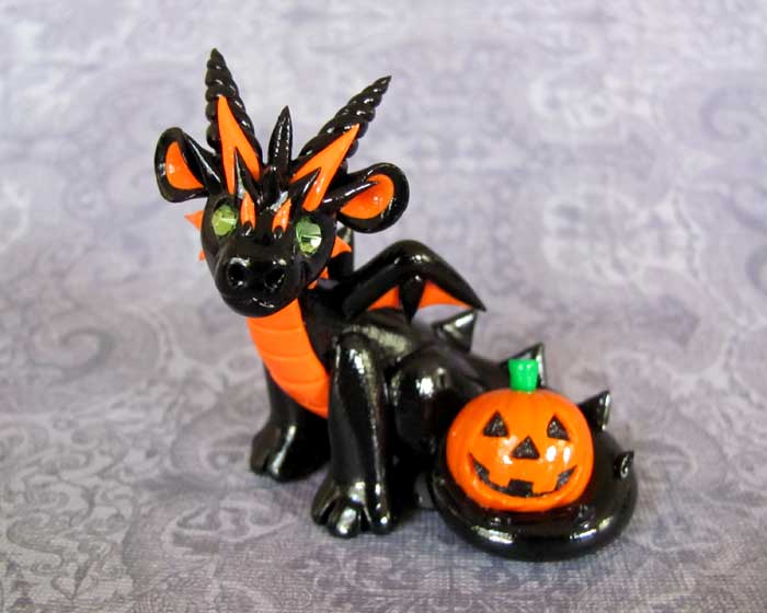 Jack-o-lantern Dragon by DragonsAndBeasties