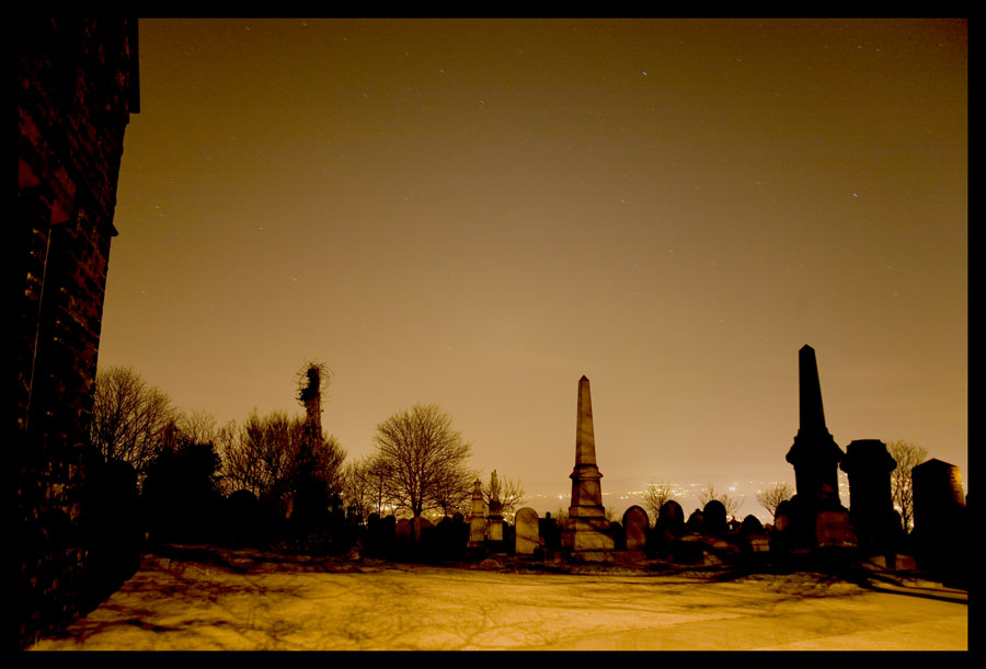 graves at nite..