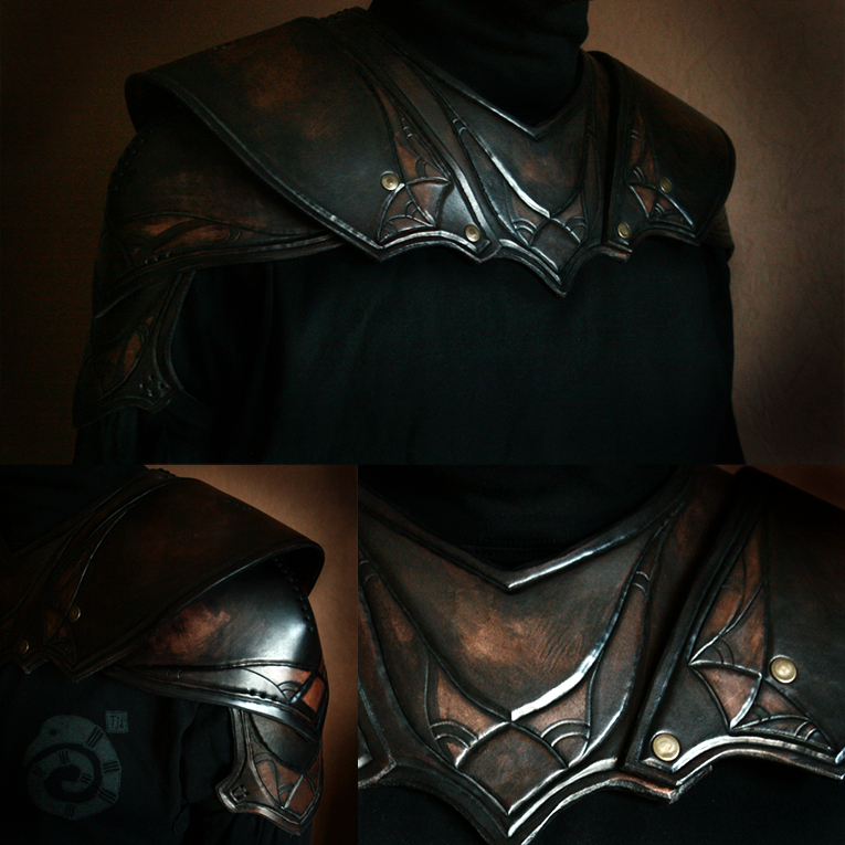 Shoulderguards of Kaer Morhen