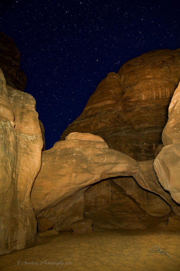 Sand Dune Arch