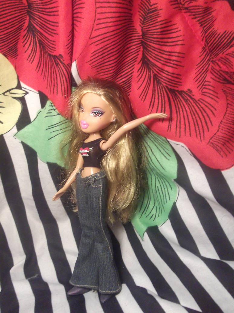 Bratz : Sassy Yassy by IAmKirara on DeviantArt