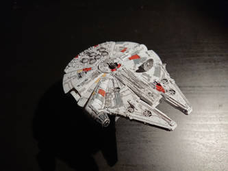 Millennium falcon - Bandai Model (1)