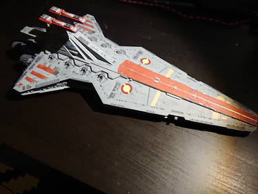 Republic Star Destroyer - Revell model (1)