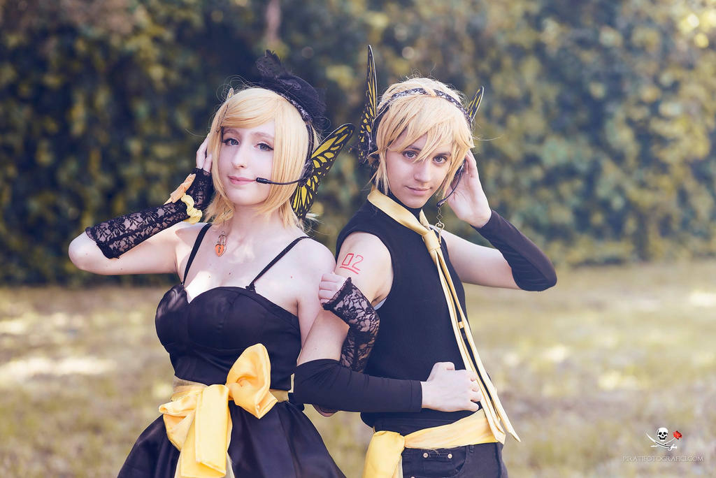 Our Heart has gone Astray - Rin and Len cosplay by Estellechu on DeviantArt