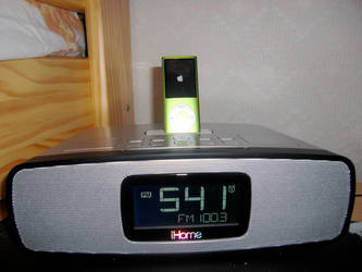 iHome 8D