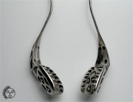 Polished Flytrap Earrings - 1