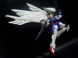 Wing Gundam Zero (Endless Waltz) 3