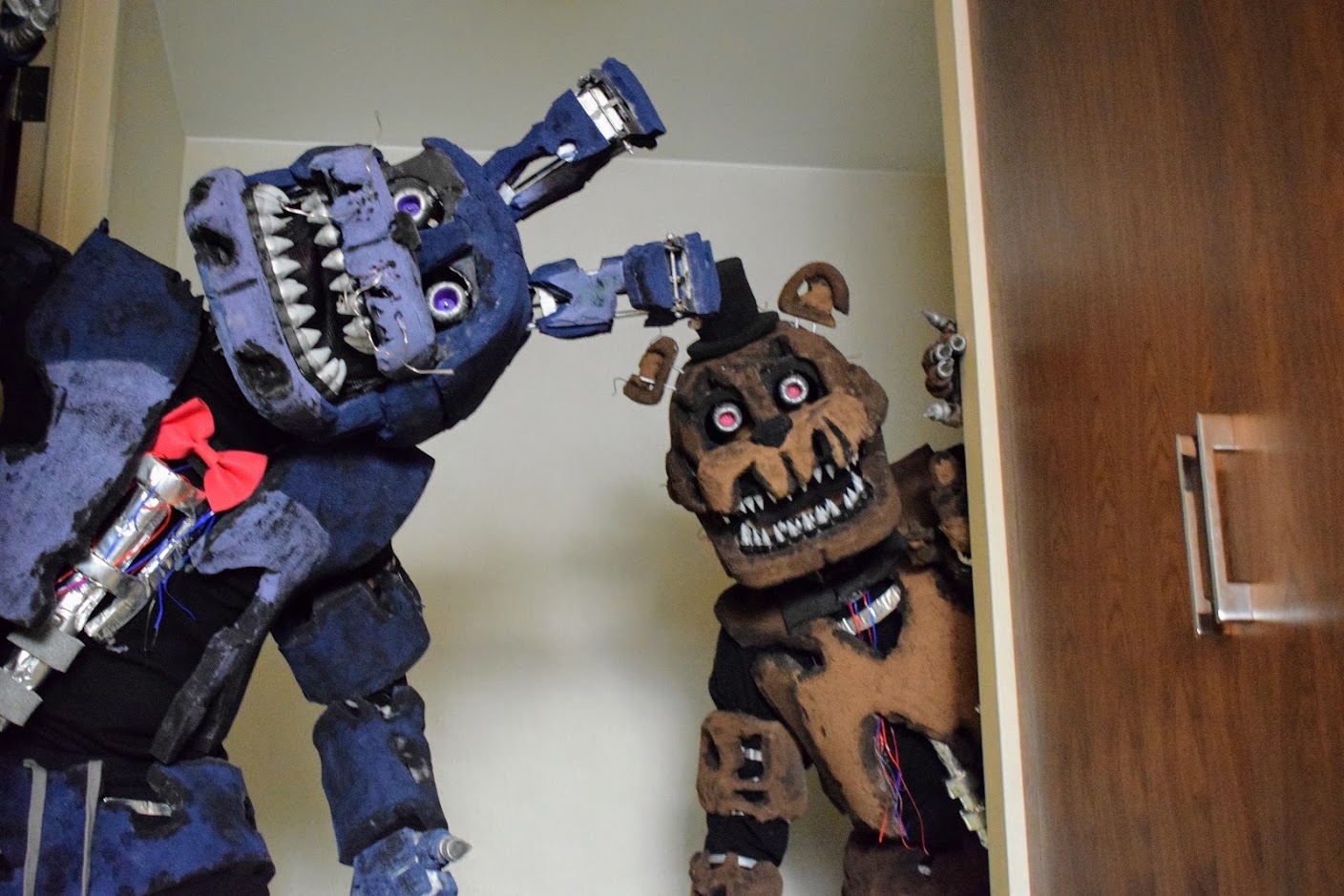 Nightmare Bonnie and Nightmare Freddy Cosplay by CreatureComplex on  DeviantArt