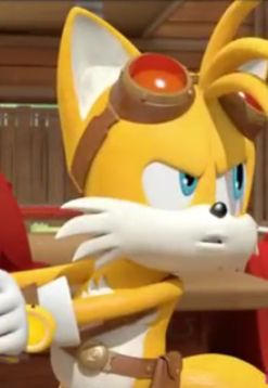 Tails serious face by ddapcic on DeviantArt