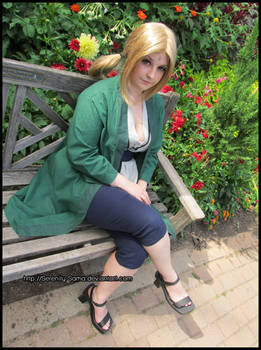 Tsunade Cosplay VIII