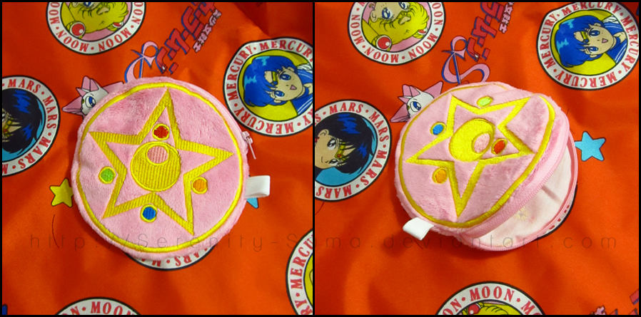 Zipper Pouch: Sailor Moon Brooch