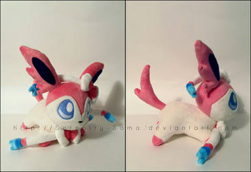 Plushie: Sleepy Sylveon