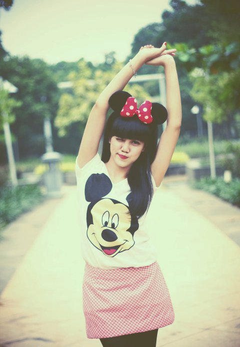 Minnie a cute