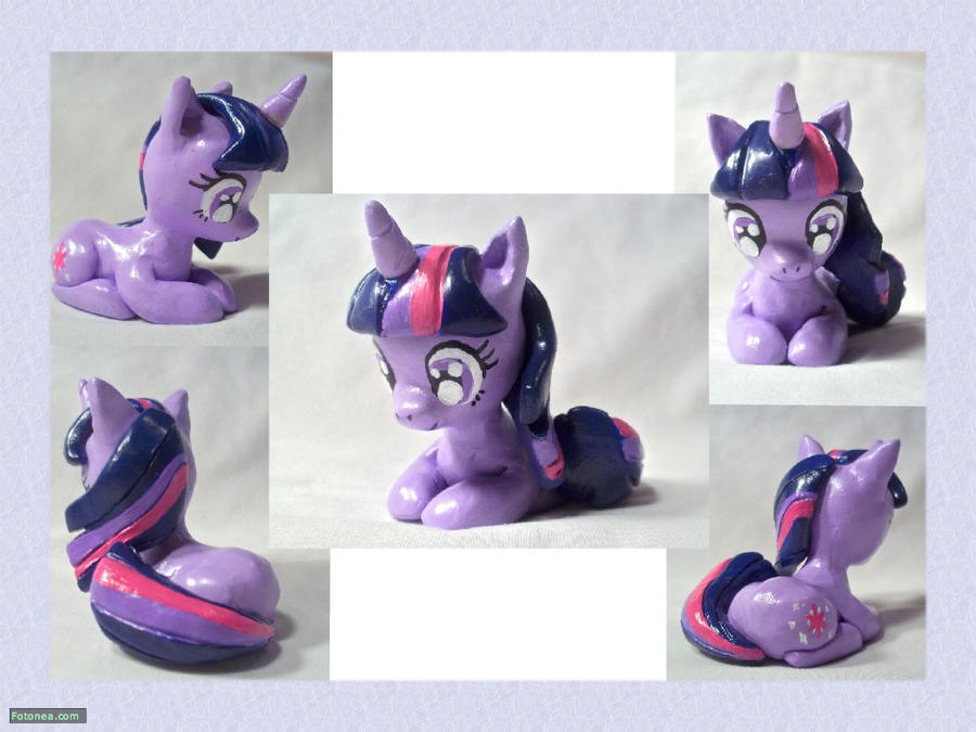 Twilight Sparkle Sculpture by CadmiumCrab