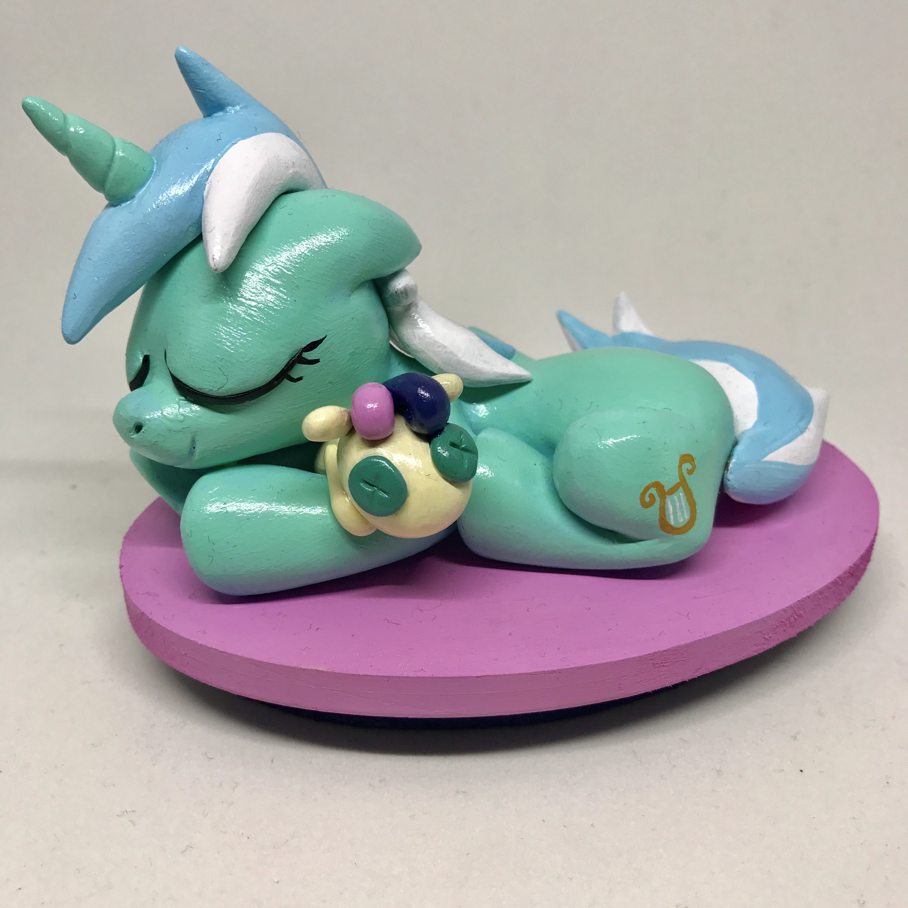 Sleeping Lyra