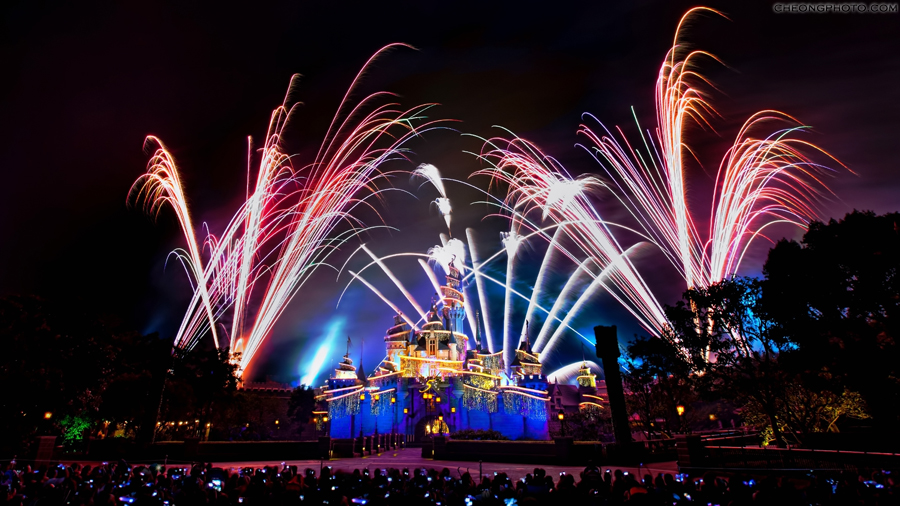 HongKong Disneyland Firework 1