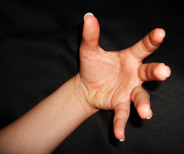 Hand poses 21 - Foreshortening by stockyourselfout on DeviantArt