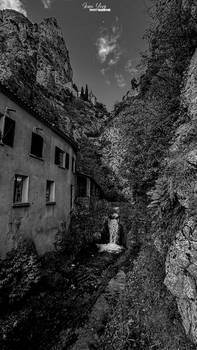 Moustier-Sainte-Marie 8