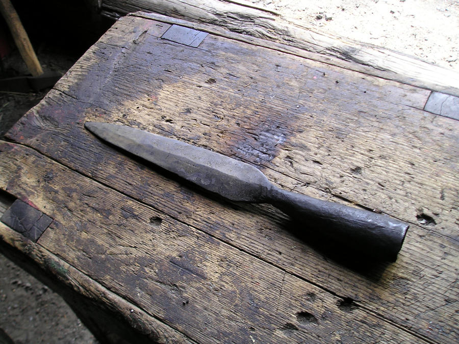 Medieval spearhead
