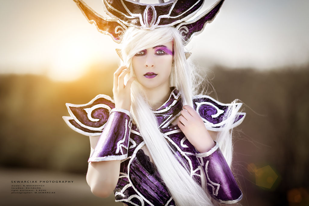 Syndra Q Leqgue of Legends Syndra by Skwarciak on DeviantArt
