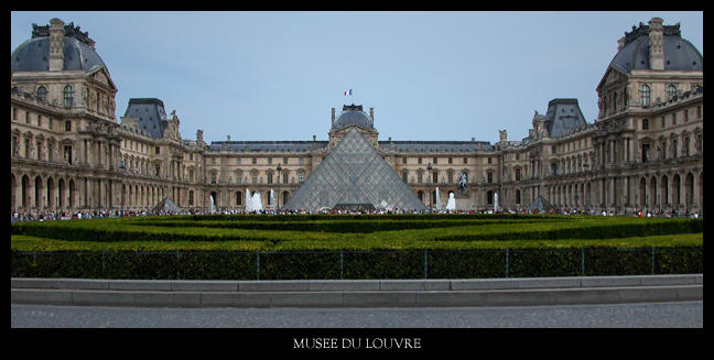 Musee du Louvre 2