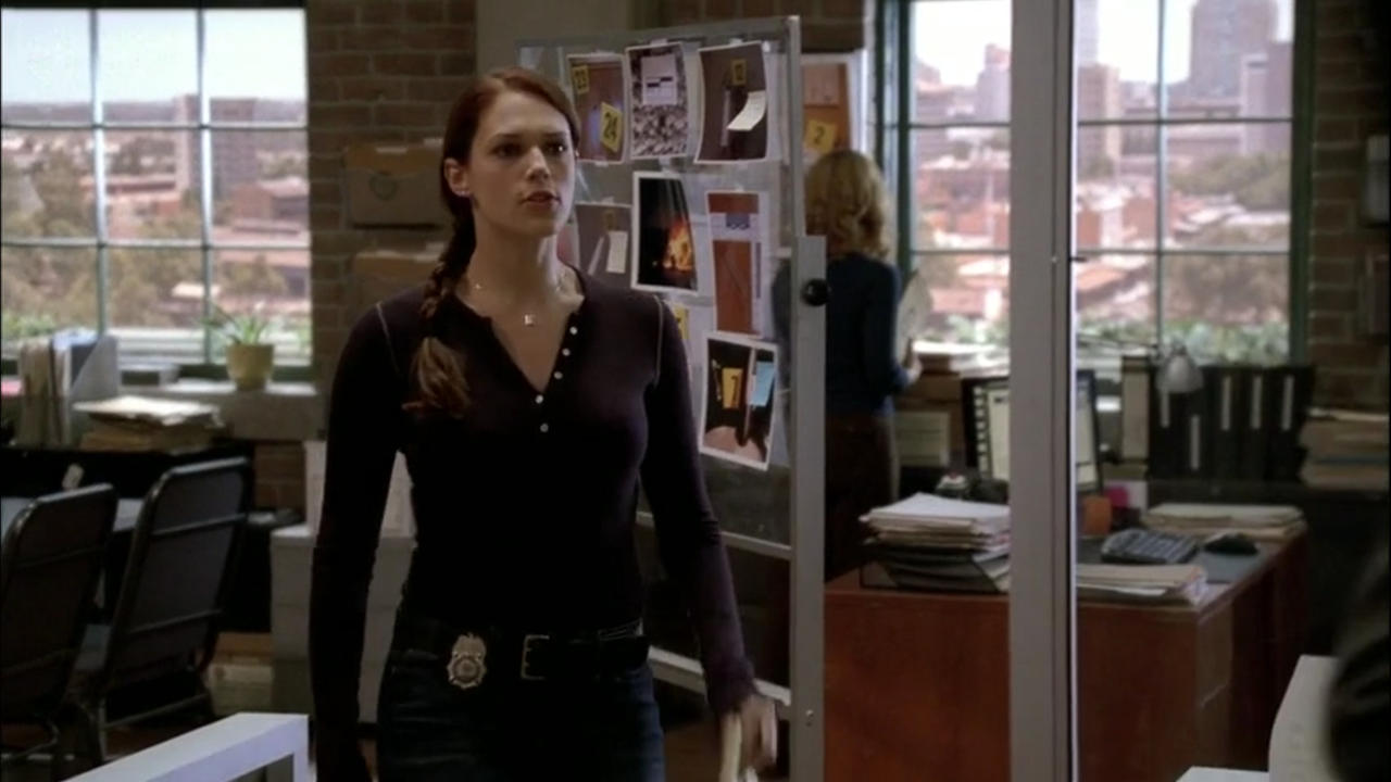 Amanda Righetti inThe.mentalist.s01e16 1a by dockan73 on DeviantArt