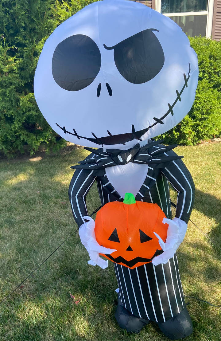 Anonymous Inflatable Setting up the Halloween inflatables by FieryUnikitty on DeviantArt