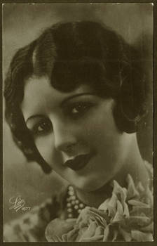 Vintage Sepia flapper 001