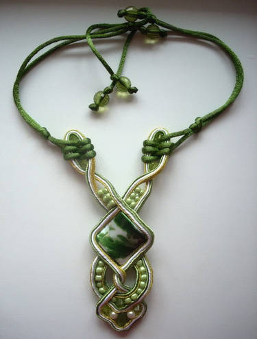 Arabic Celtic knots