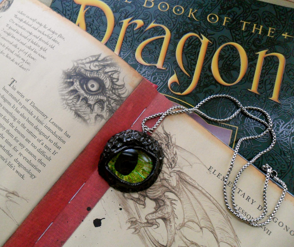 Toothless Eye Pendant (for sell on Etsy)