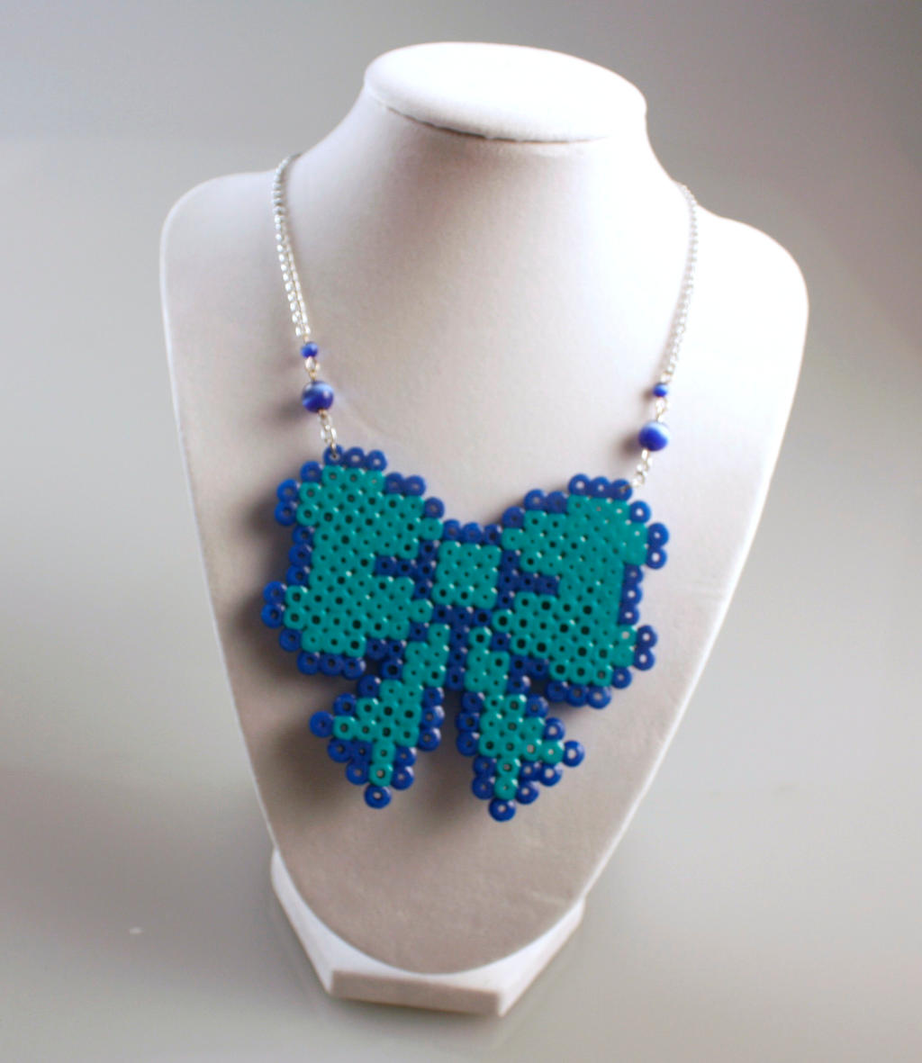 Perler Necklace - Miku Bow