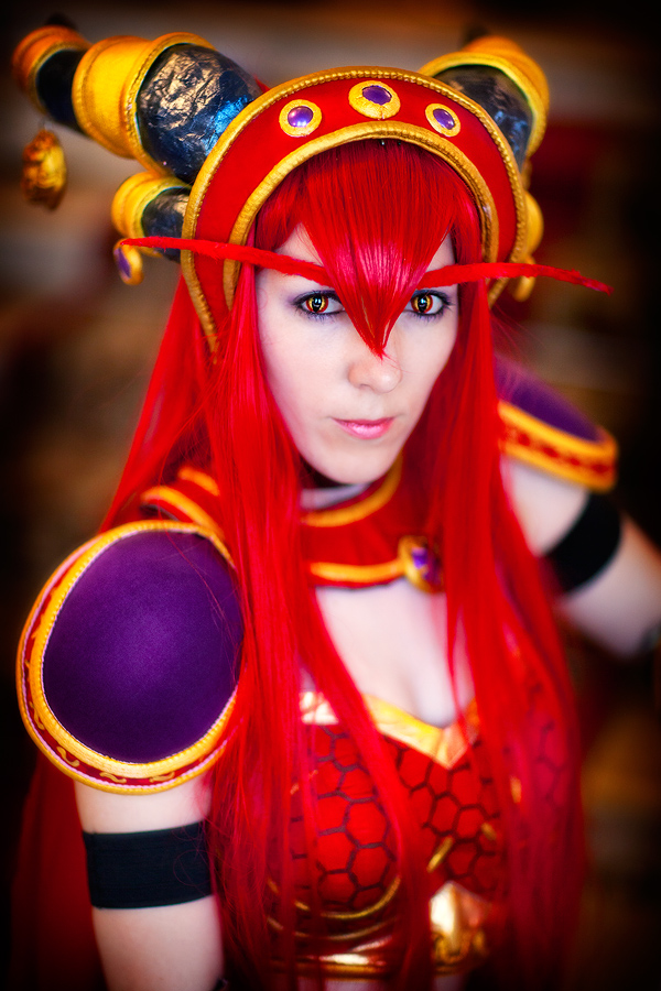 Alexstrasza cosplay - Voroneg 2012