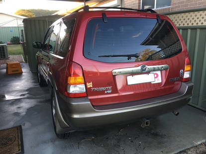 My Mazda Tribute 2001 rear view