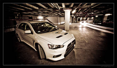 Mitsubishi Lancer EVO X 08