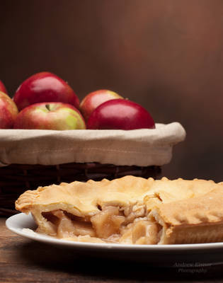 Apple Pie by AEisnor