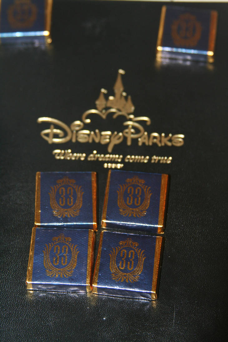 disney club 33 mints by fuyuki-bara on DeviantArt