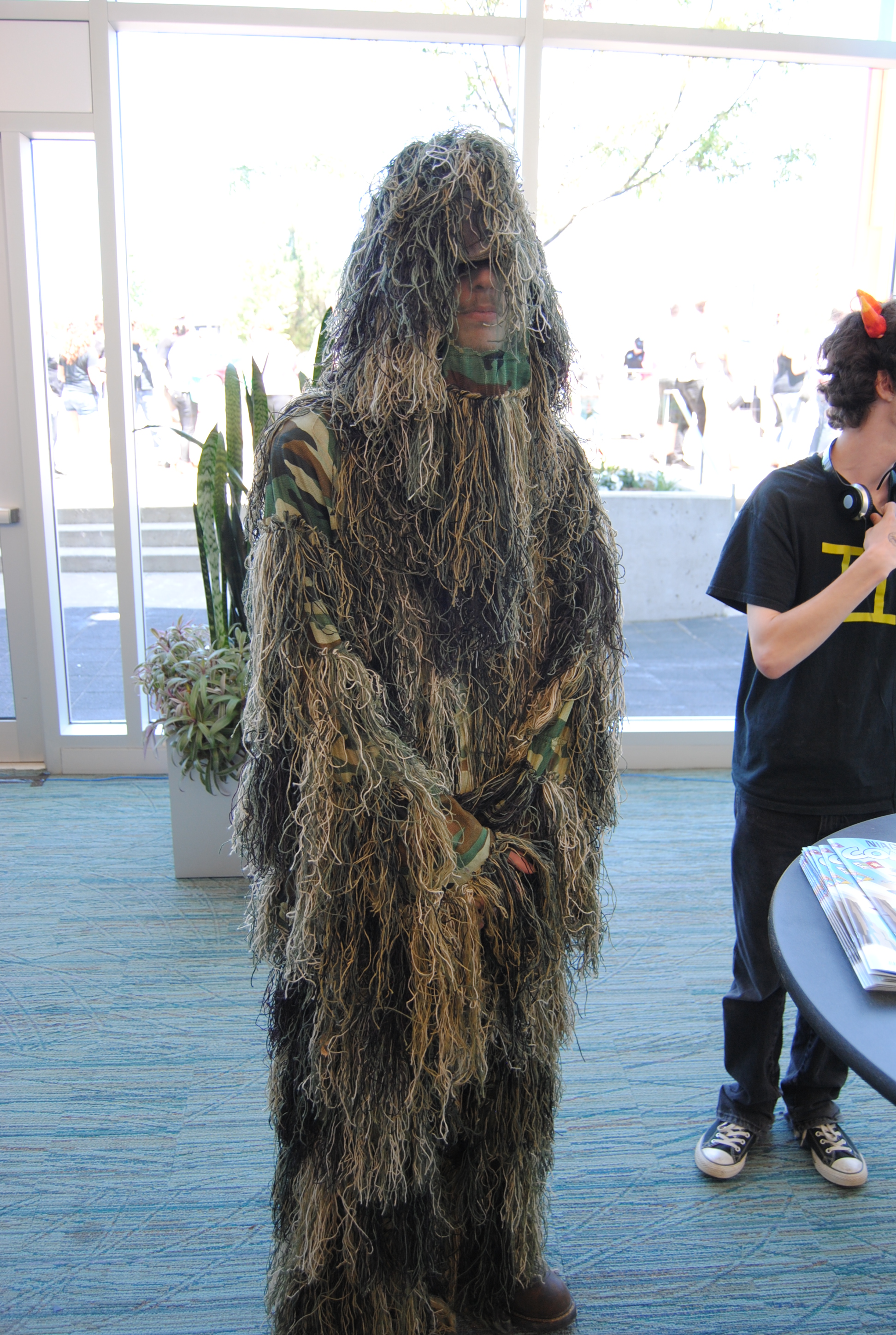 Niagara Falls Comicon 2015 - A Shrub