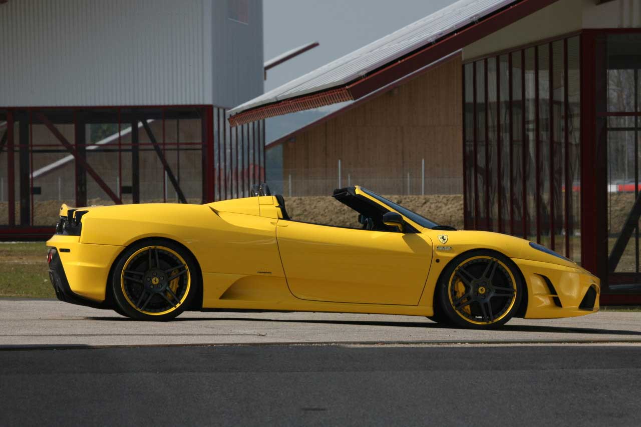 Ferrari Scuderia Spider 16M