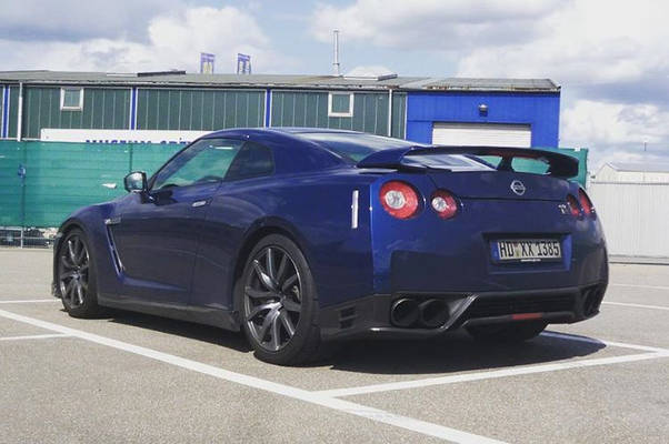 Nissan GTR