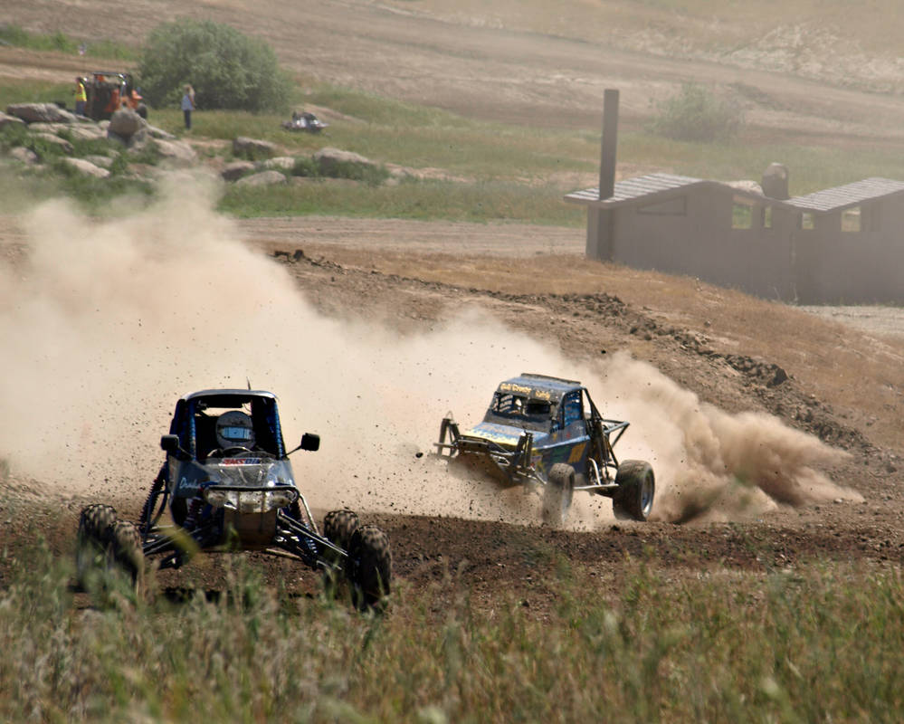 Dust Pods Racing Racing in the dust by farnk05 on DeviantArt