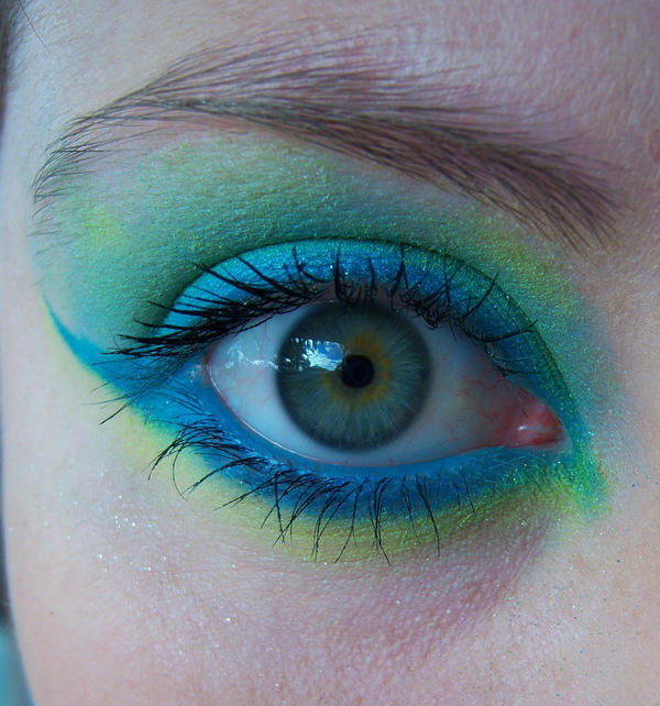 Blue n Green Eye