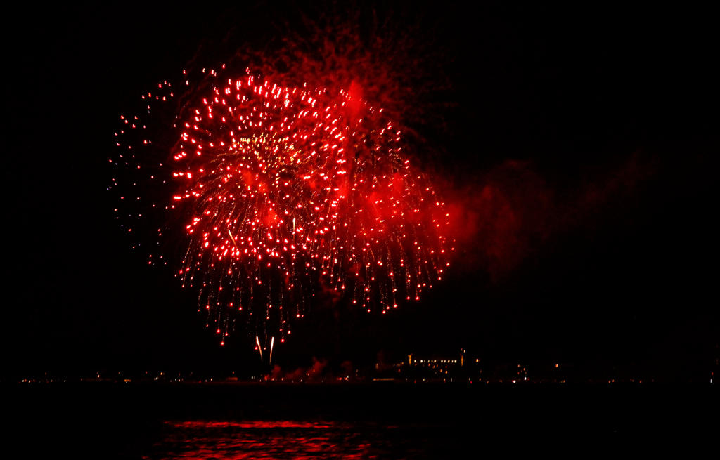 Ruby Fireworks by UNoWhatItIs on DeviantArt