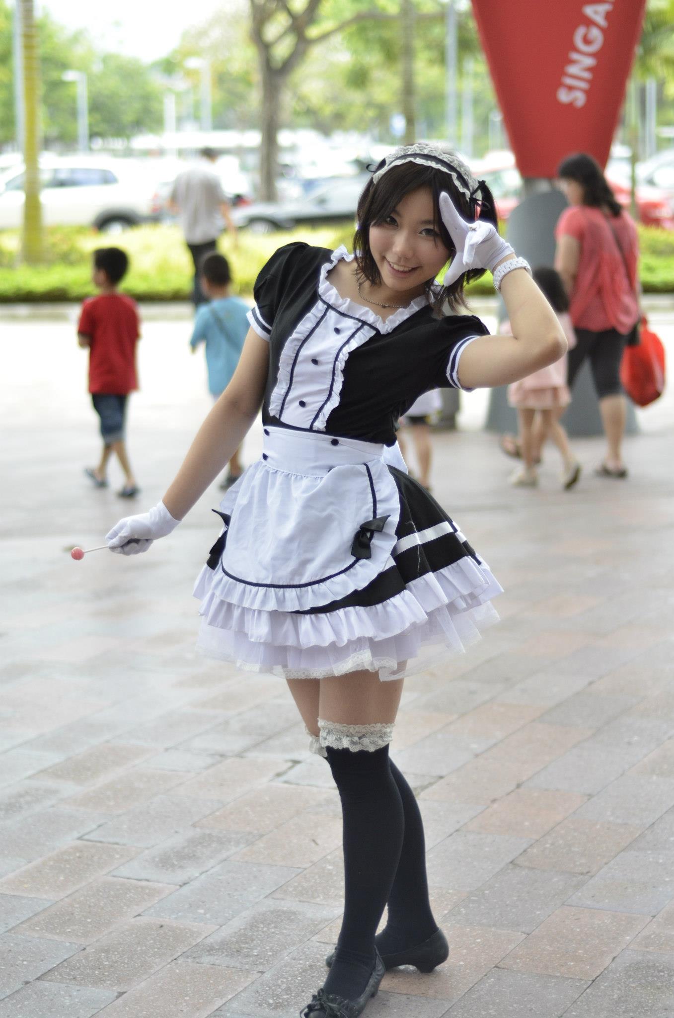 Maid Cosplay